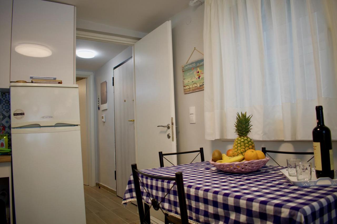 Alkyon Perea Apartments Peraia  Bagian luar foto