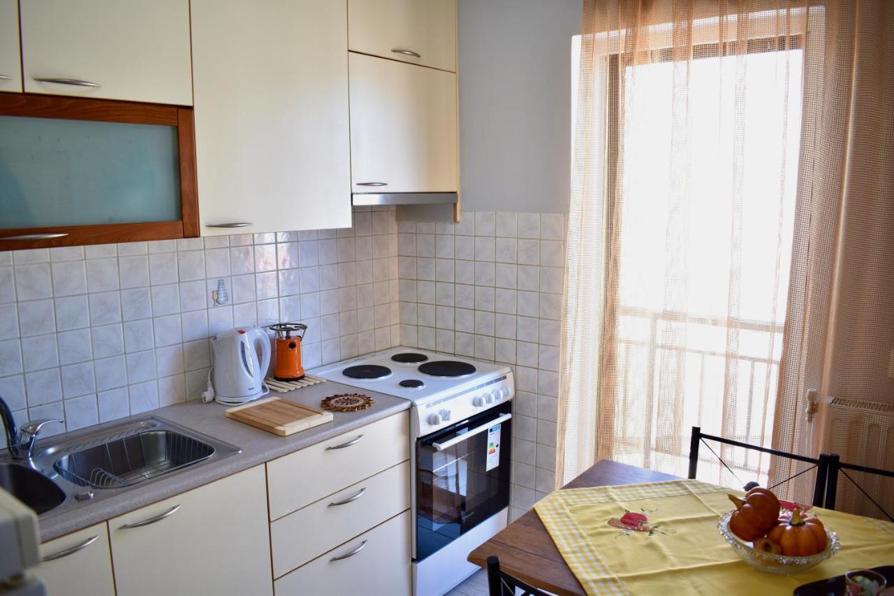 Alkyon Perea Apartments Peraia  Bagian luar foto