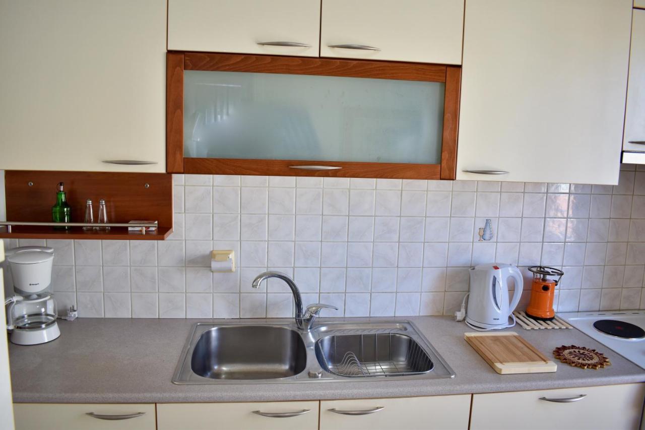 Alkyon Perea Apartments Peraia  Bagian luar foto