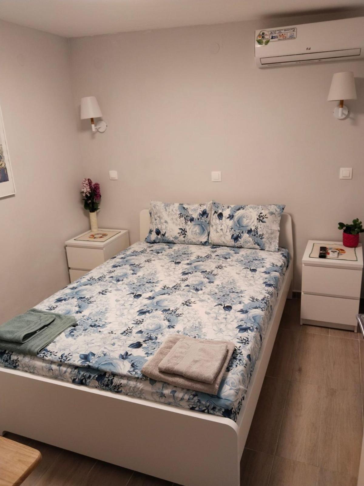 Alkyon Perea Apartments Peraia  Bagian luar foto